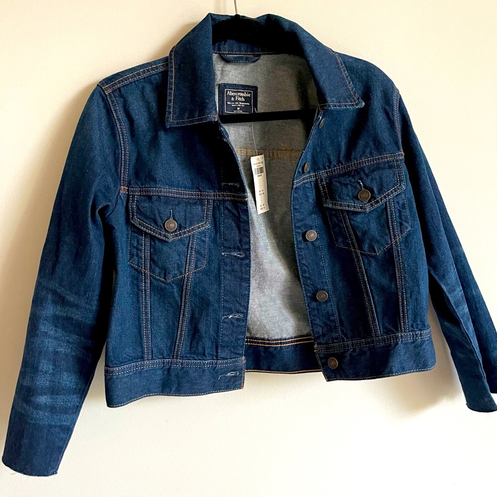 A&F Brand New Denim Jacket wirh hem carrot sleeves